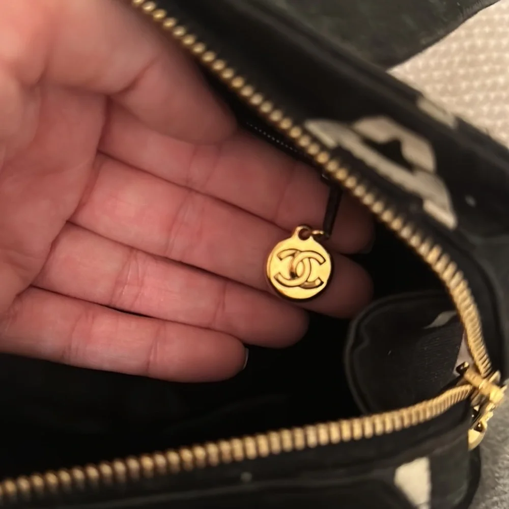 CHANEL authentic vintage